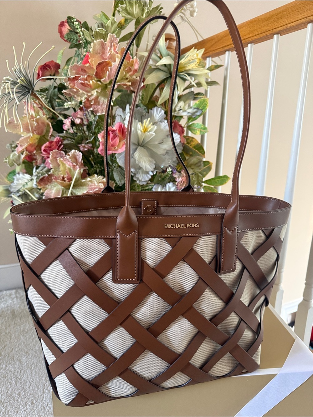 Michael Kors Sieana Large Tote Brand New Authentic 14x12